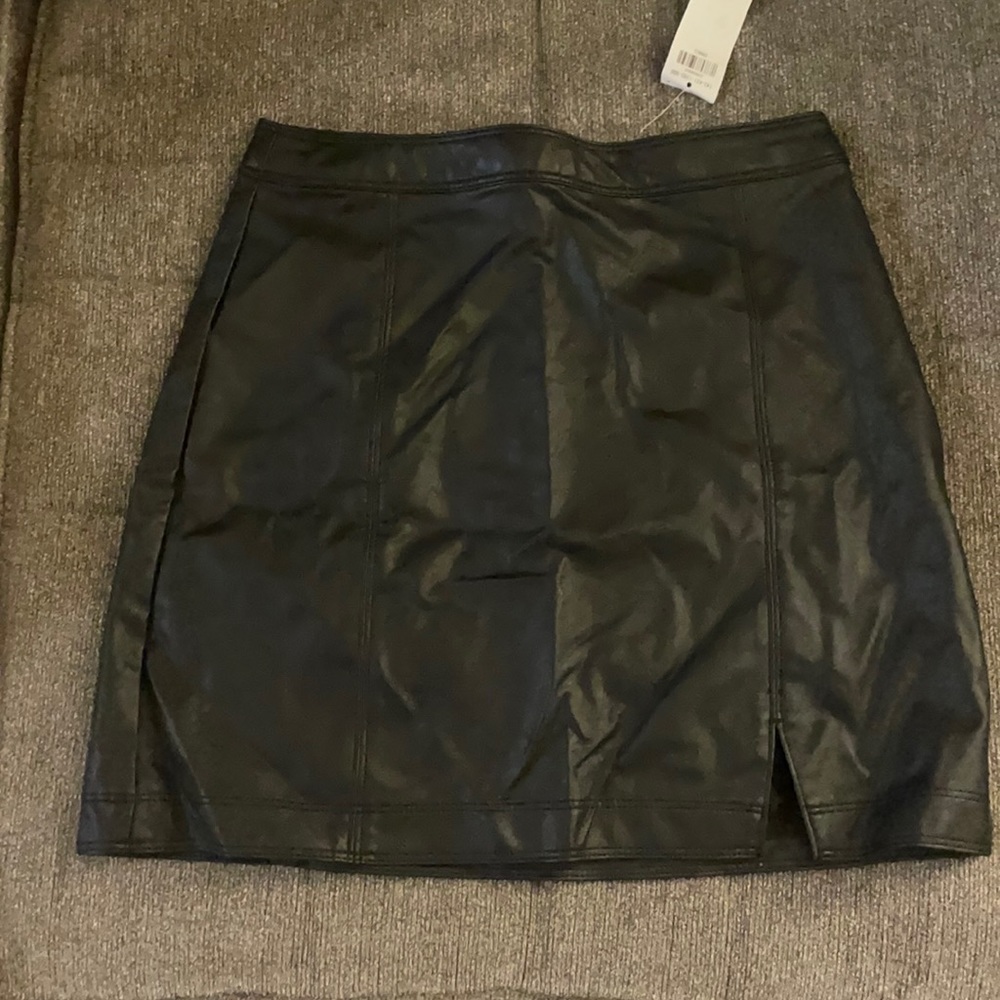 Leather skirt